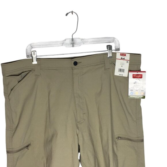 Wrangler Shorts Mens 40 Khaki Performance Zip Cargo 10 Inseam UPF 50 Wicking - Picture 2 of 16